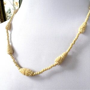 Vintage Carved Bone Cream Beaded Necklace Bone Barrel Clasp